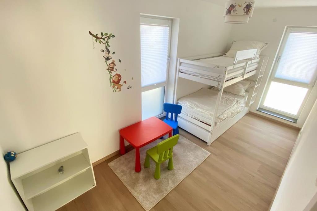 Strahlende Erdgeschoss-Wohnung Im Neubau Naehe Legoland 伊兴豪森 外观 照片